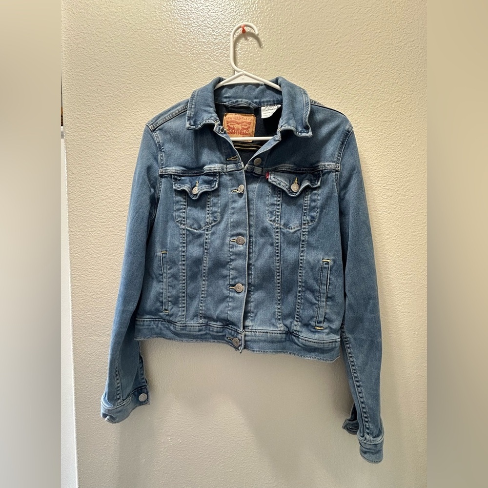 Levi's Women's Blue Denim Jacket